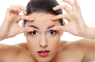 Natural forehead wrinkle remedies to reduce fine lines and sagging skin